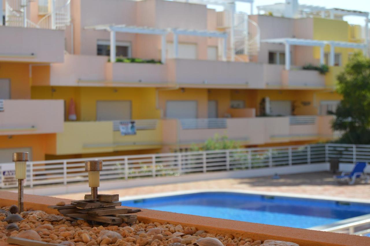 Apartamentos Cabanas Golf ตาวิรา ภายนอก รูปภาพ