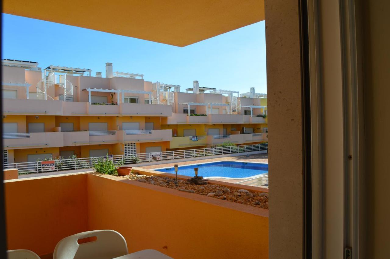 Apartamentos Cabanas Golf ตาวิรา ภายนอก รูปภาพ