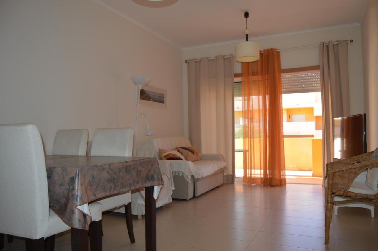 Apartamentos Cabanas Golf ตาวิรา ภายนอก รูปภาพ