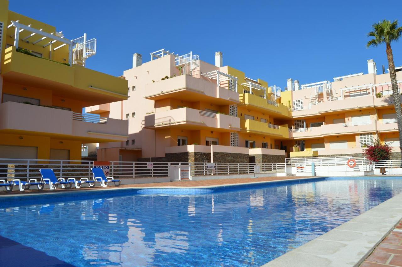 Apartamentos Cabanas Golf ตาวิรา ภายนอก รูปภาพ