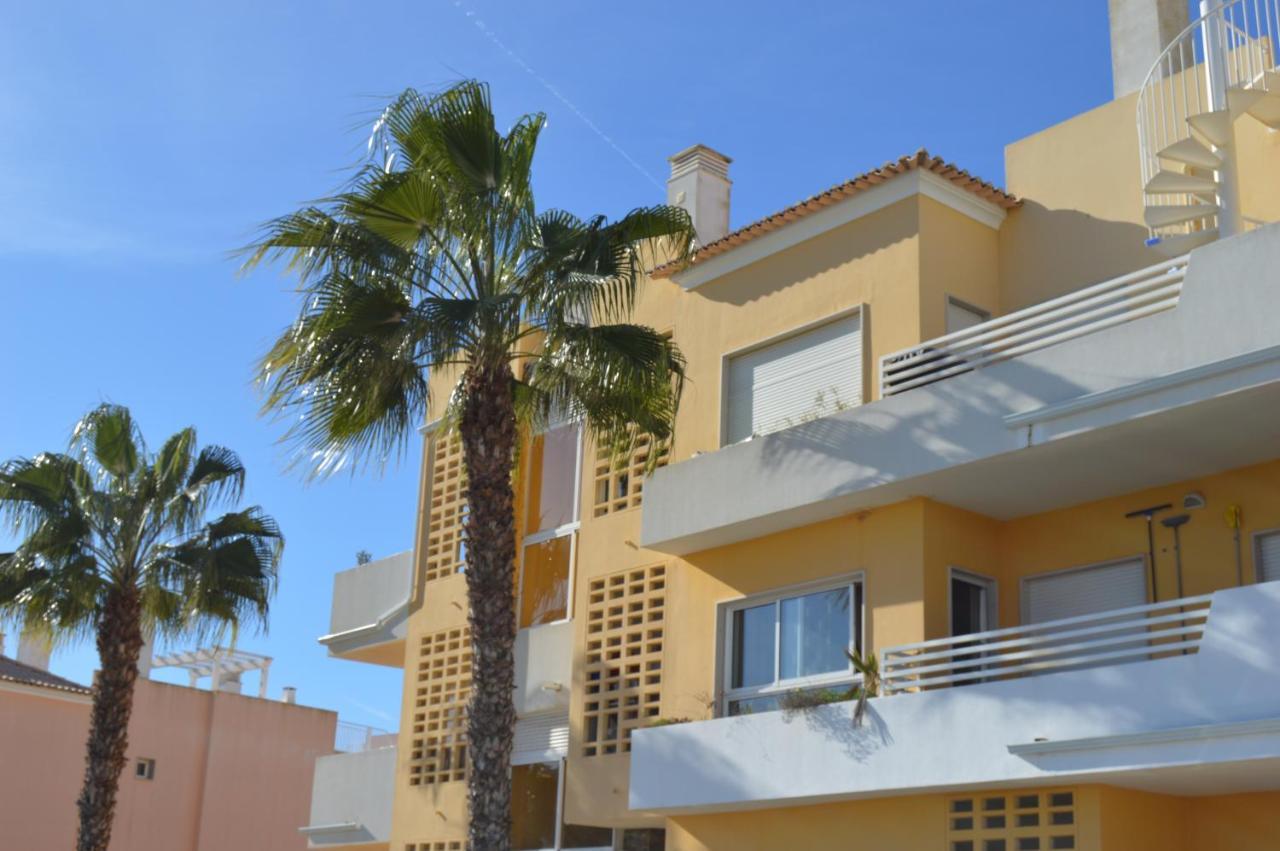 Apartamentos Cabanas Golf ตาวิรา ภายนอก รูปภาพ